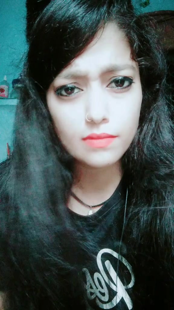 @🥰KaMnA GaUtAm👑