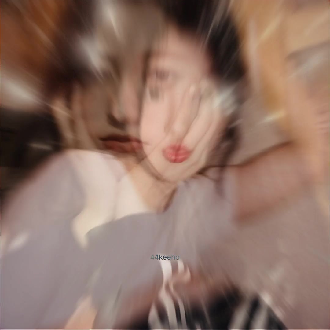 @nicole