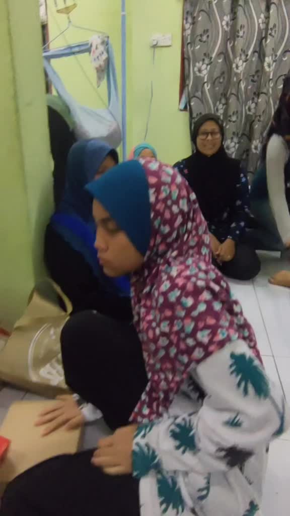 @Yunisufian