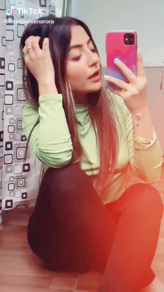 @Gulaabi QueenAliya