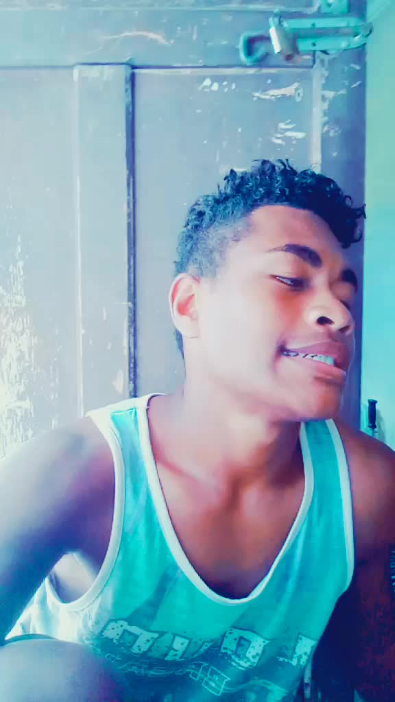 @that Fijian kid✨❣️💣