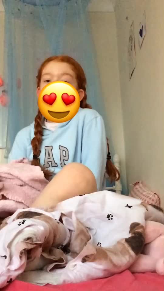 @Izz