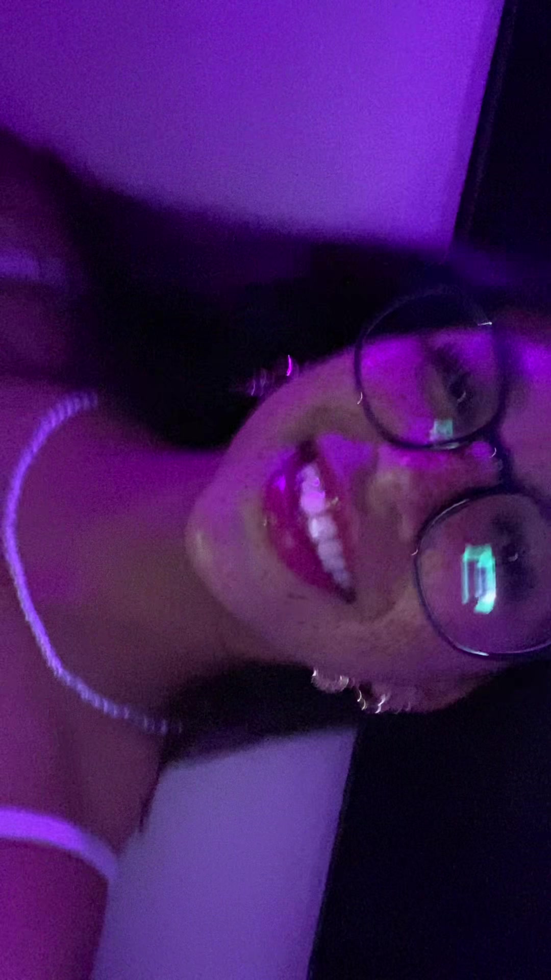 @Isabella