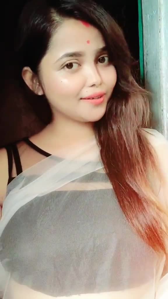 @AnishaDasAnishaDas