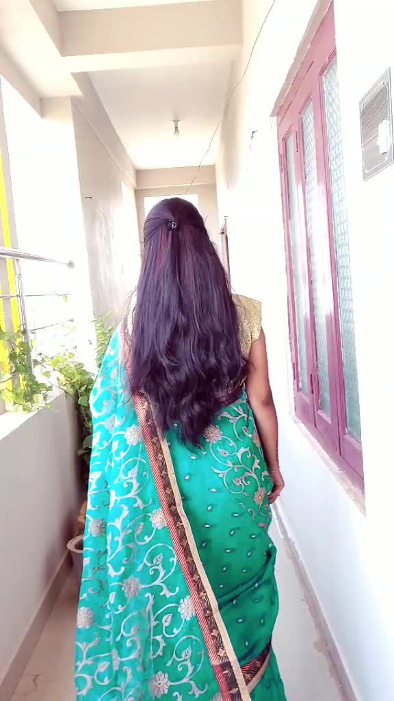 @mounika poreddy