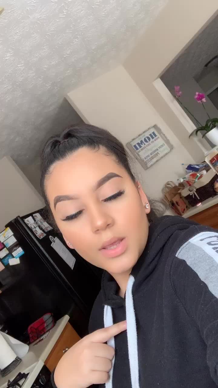 @Sarah Llaverias💸