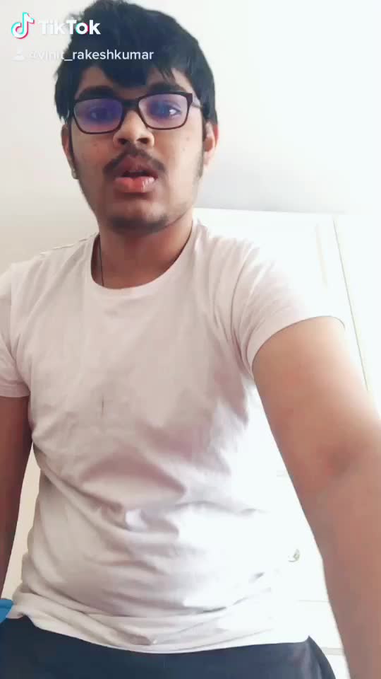 @Vinitxz