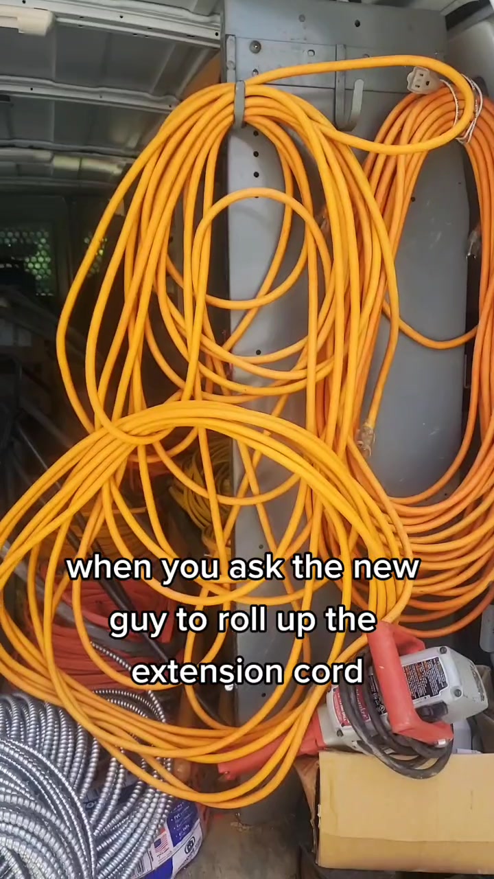 @electricianKelly