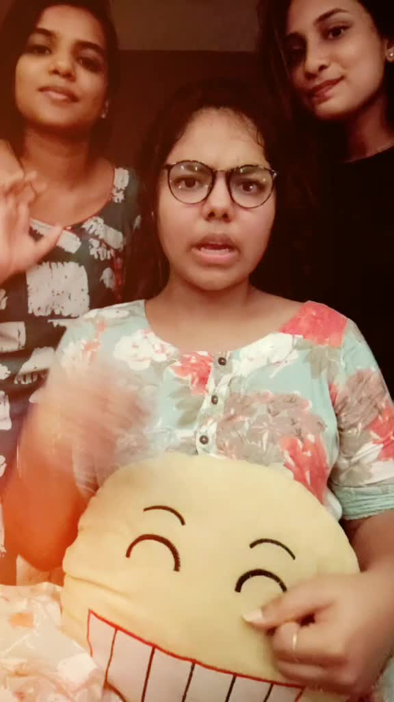 @meenakxhi