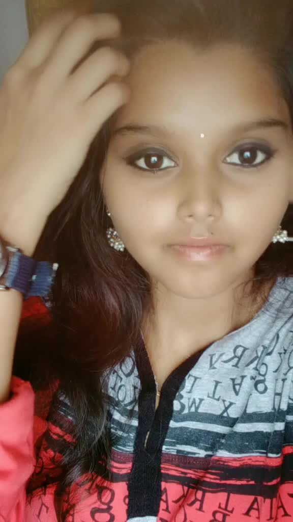 @keerthi_tamil_ponnu