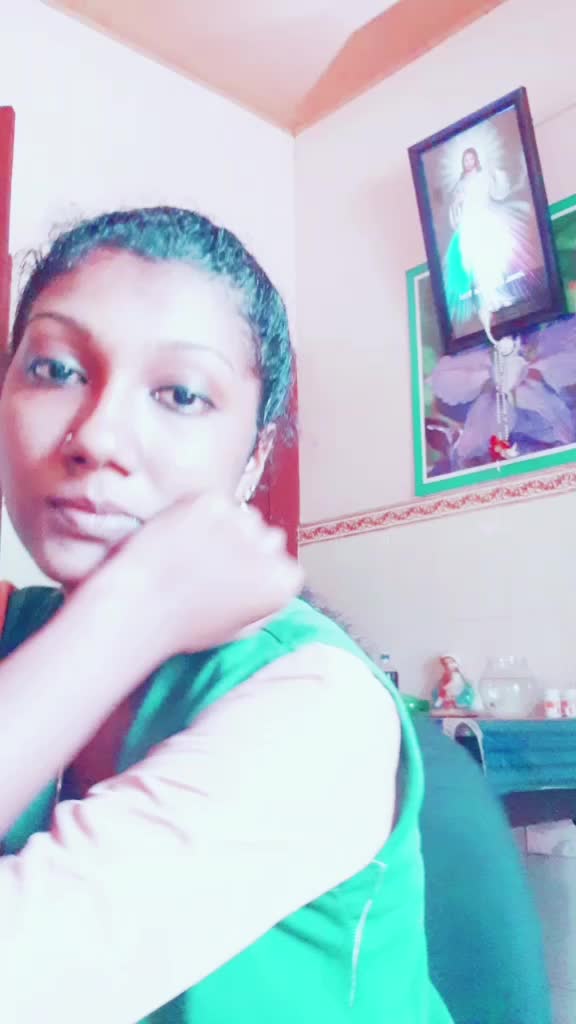 @Athira Vavachiiii