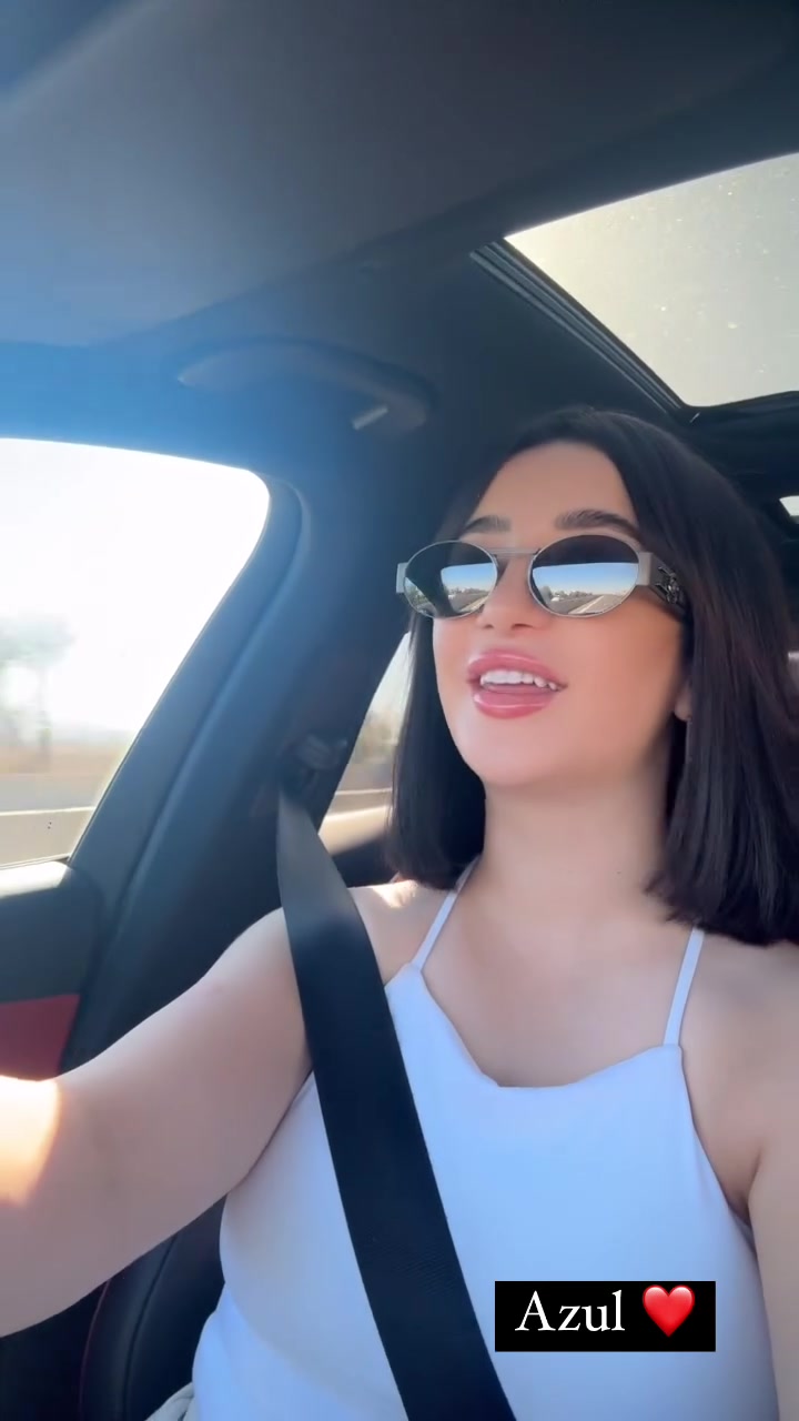 @Célia
