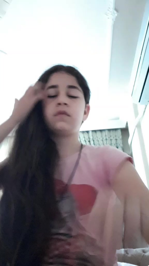 @Sahra ezel
