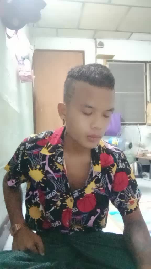 @Htet ko ko