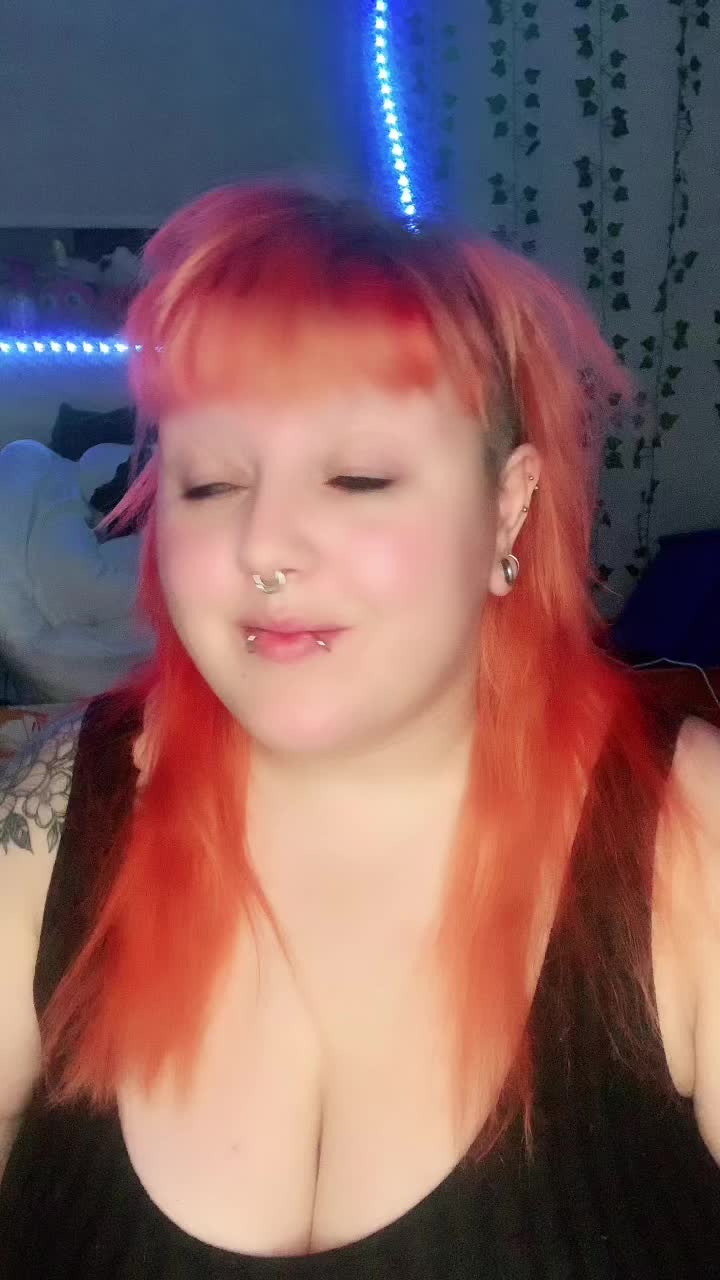 @megloulife