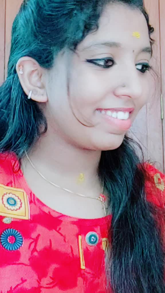 @๐Sneha Snez