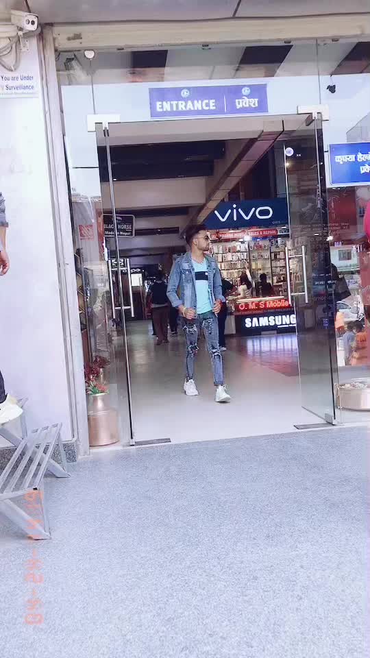 @HandsomeHunk (VK18)