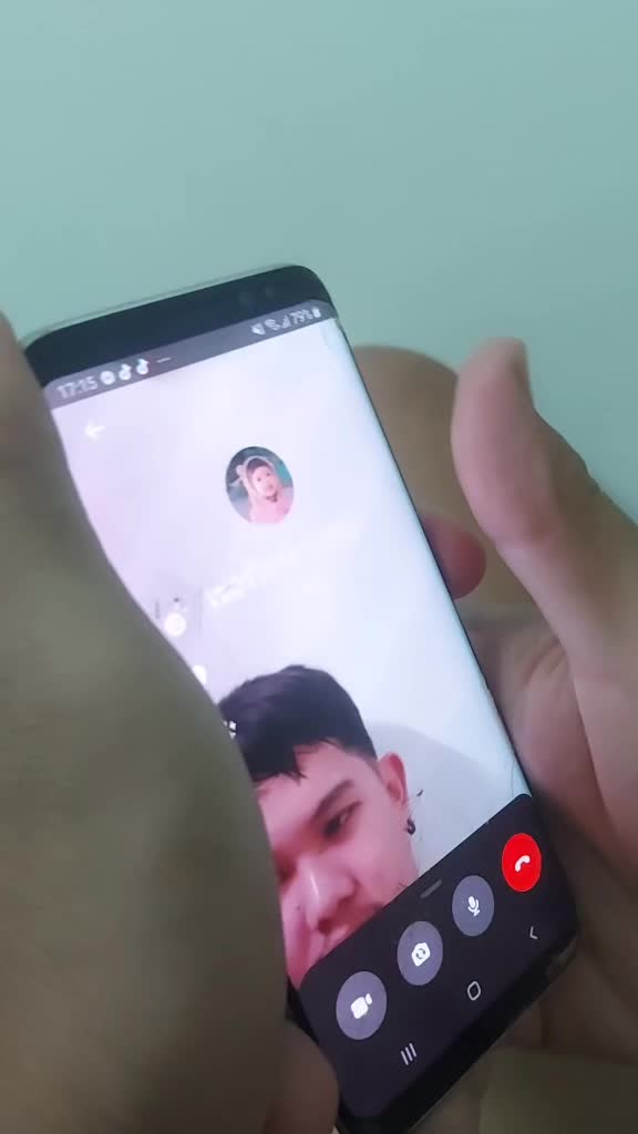 @พลอยเยาว์