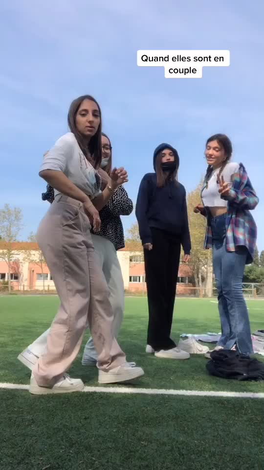 @chloé