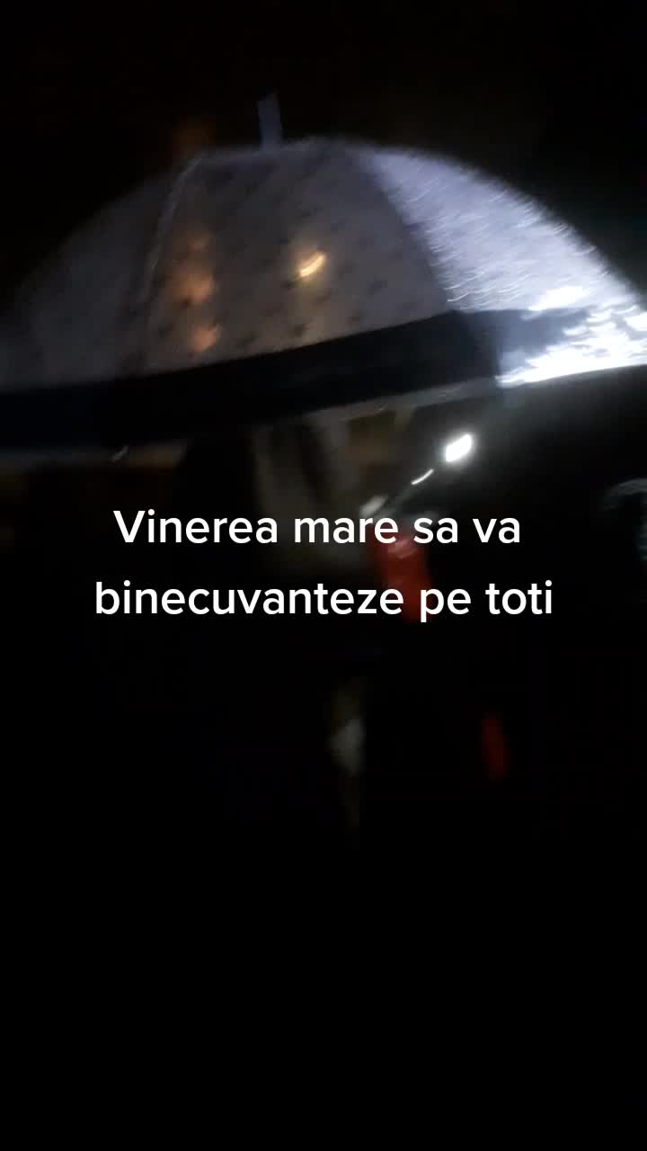 @Mariana Madan