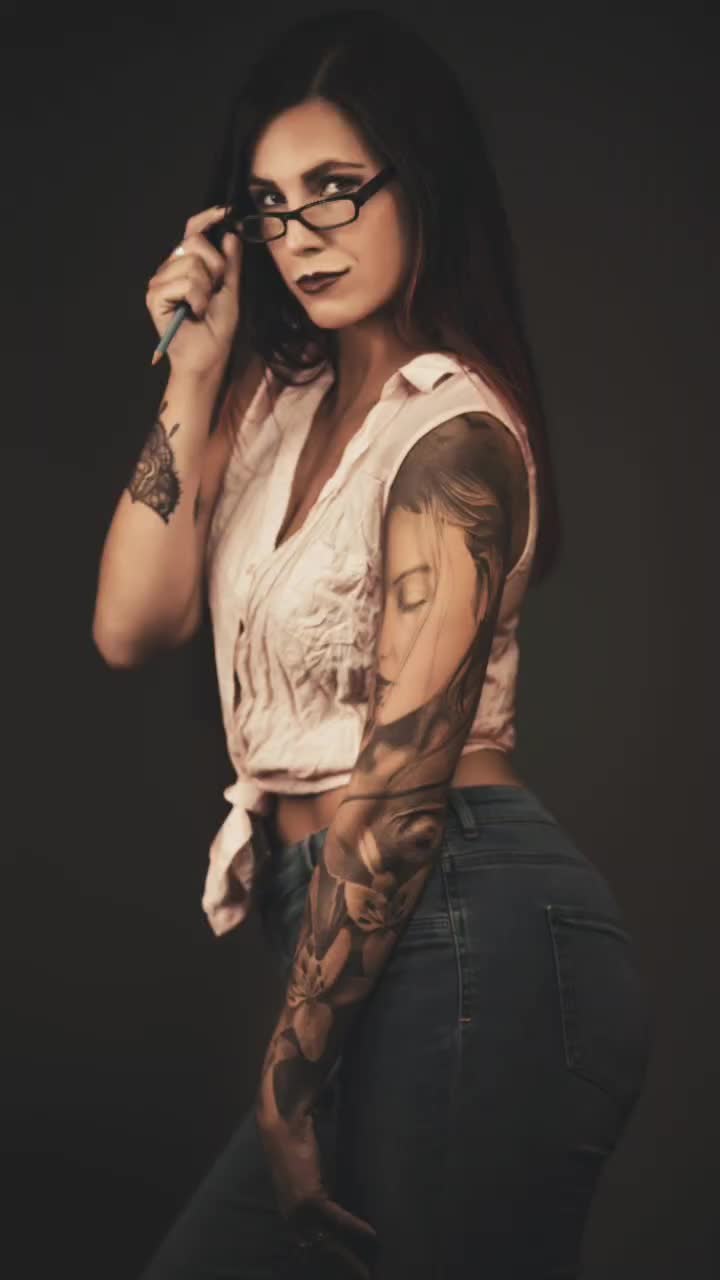 @Moni🦇