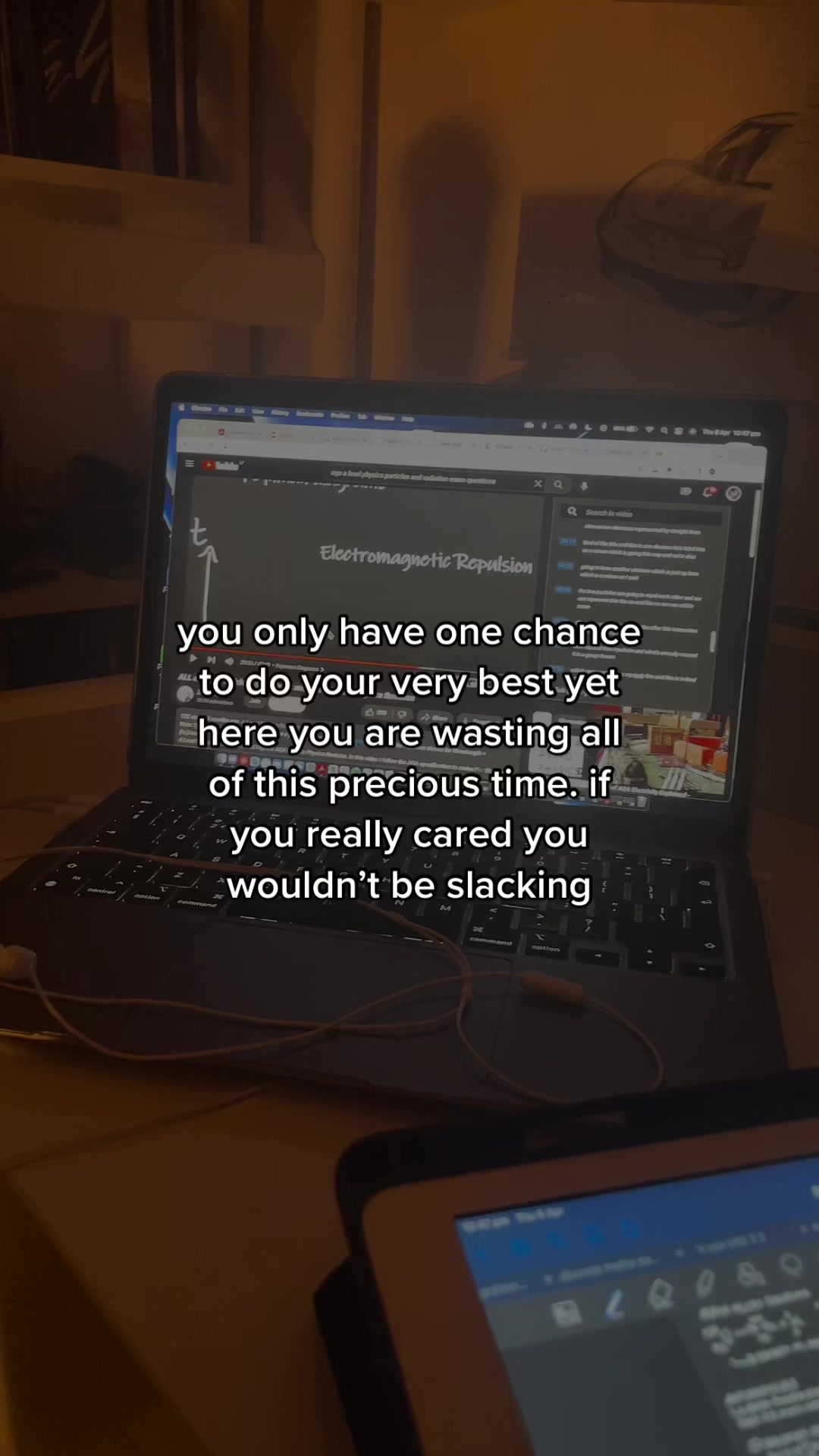 @𝑀 <3