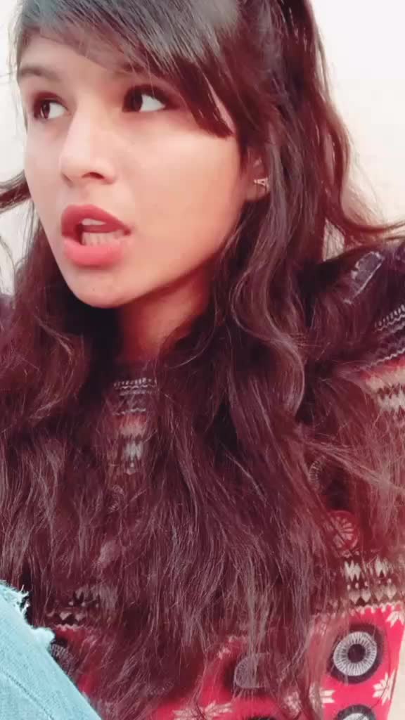 @🐾Radhika🐸