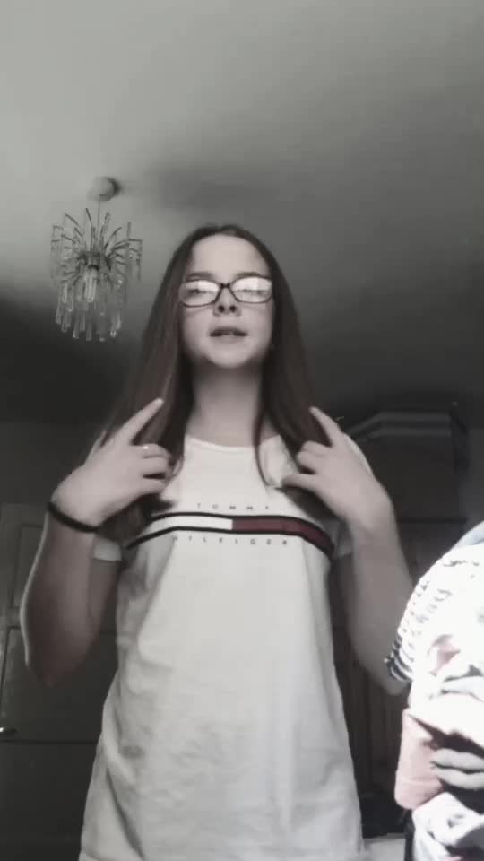 @Elliebirdx