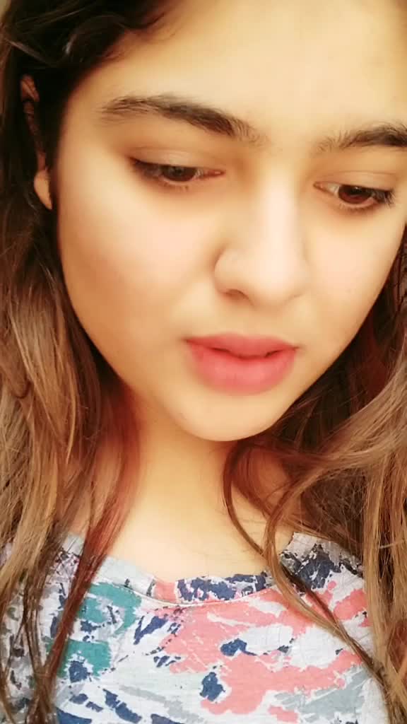 @RITIKA ♥️