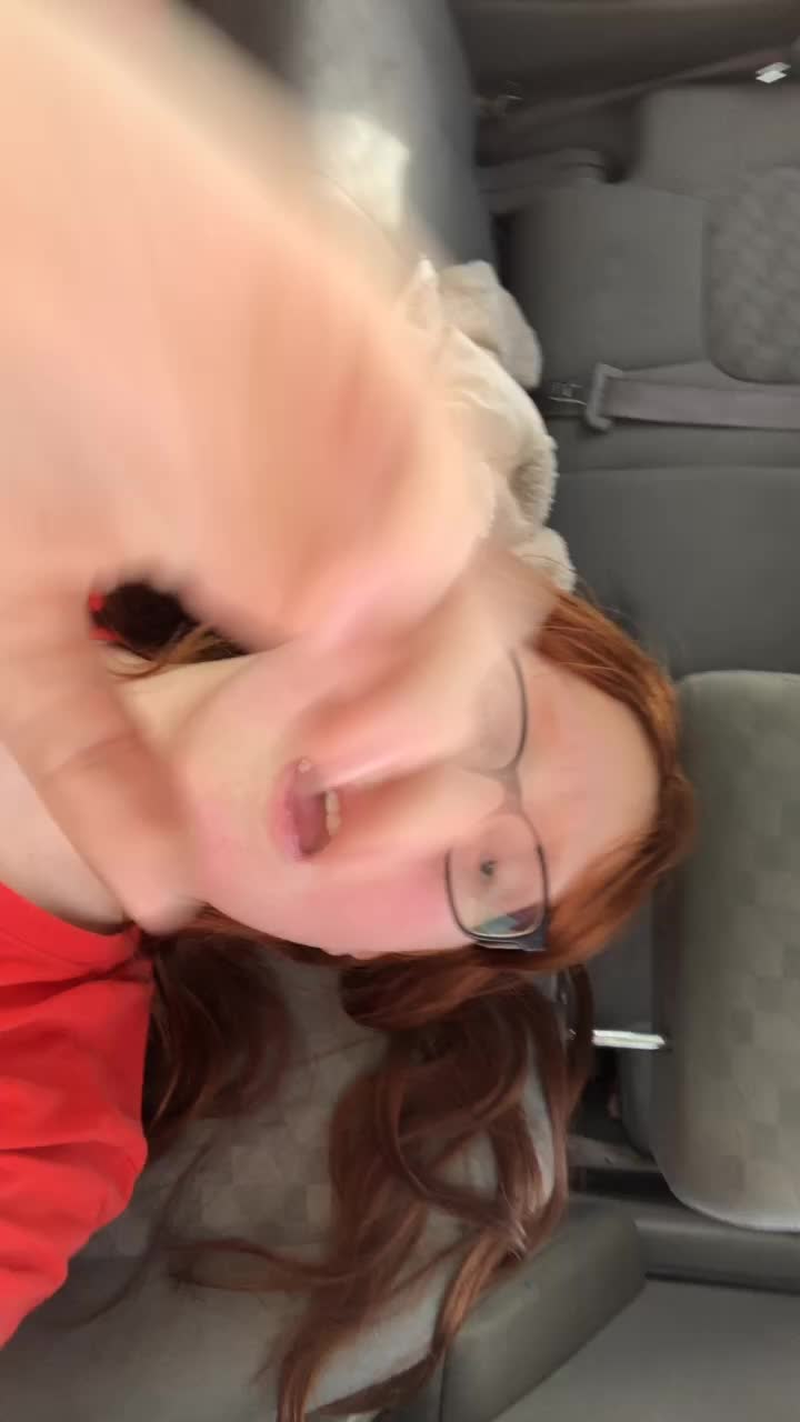@Bella