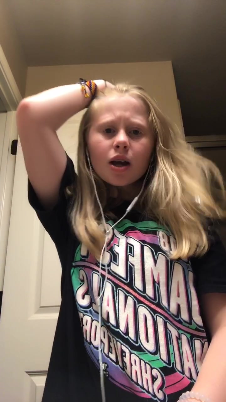 @Addithesaddi