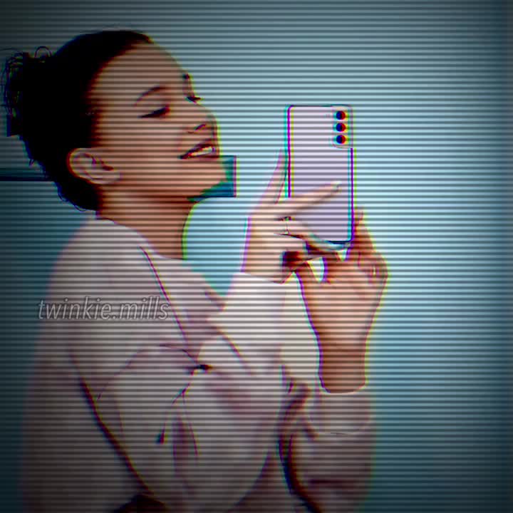 @𝗠𝗶𝗹𝗹𝗶𝗲