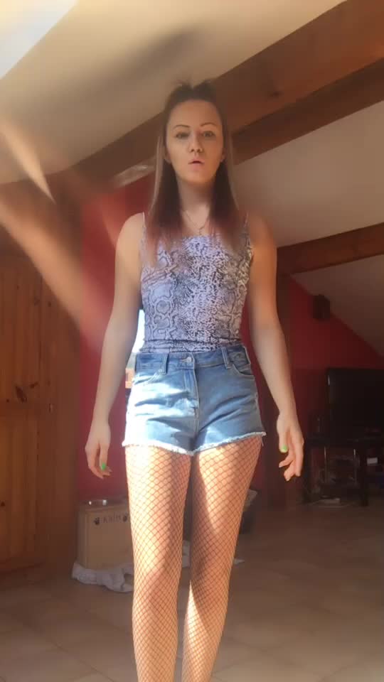 @caroline.tinss