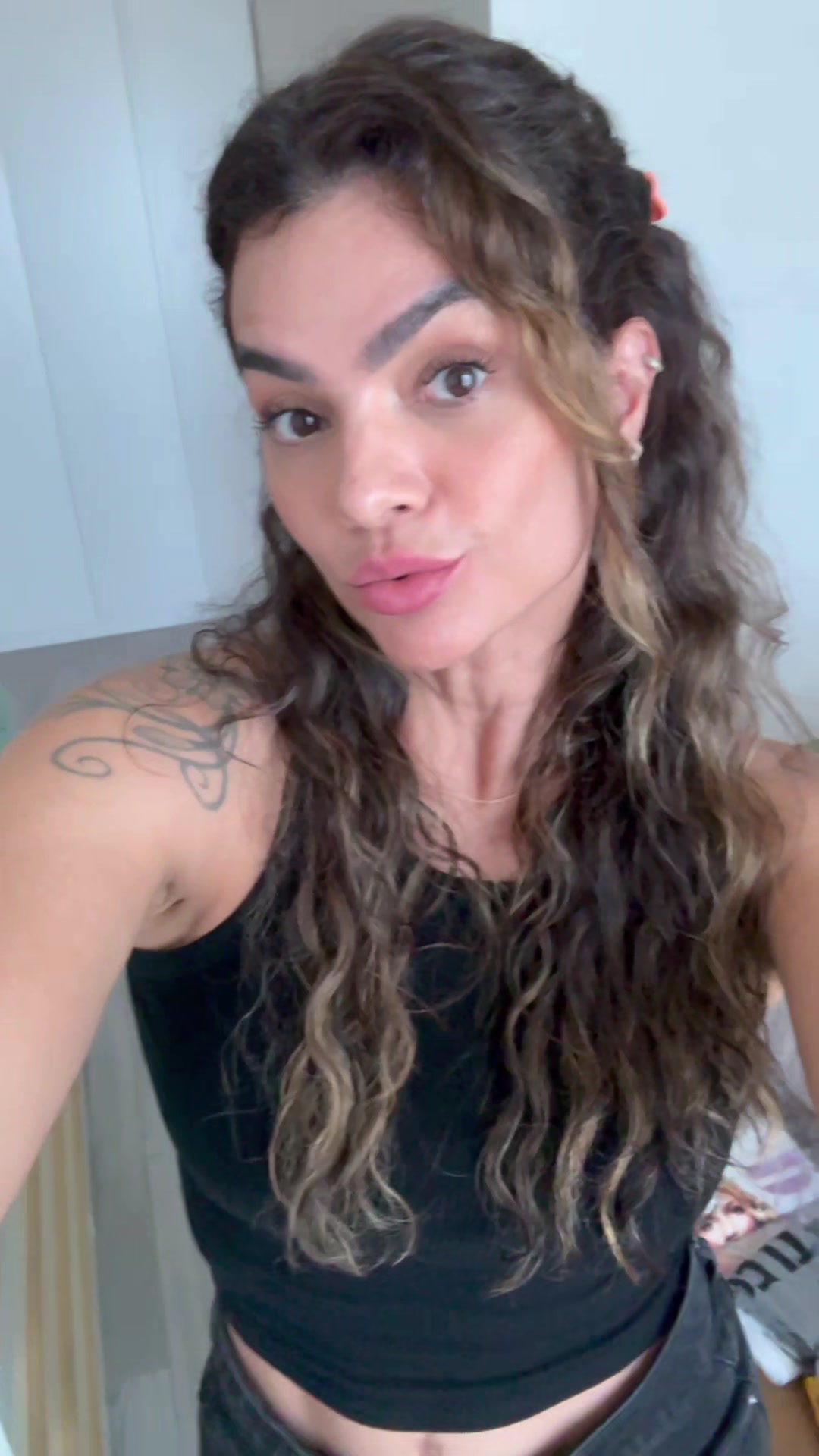 @oficialkellykey