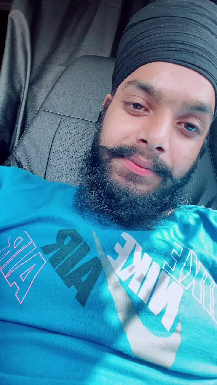 @Shanky Singh 🇺🇸