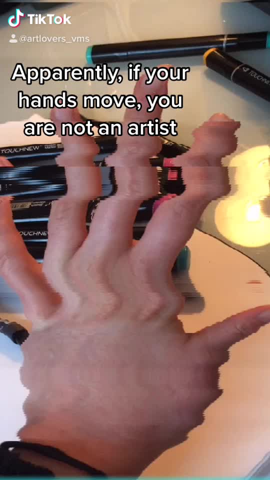 @Victoria🎨