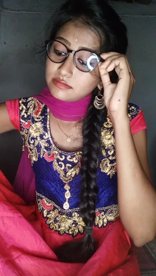 @👑renu👑