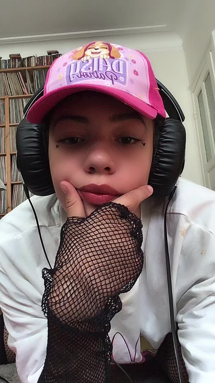 @communisim_daddy