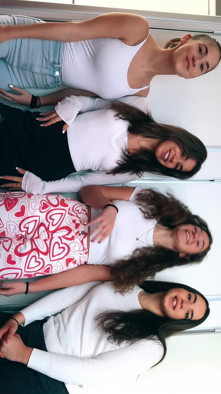 @Paulovics Alina