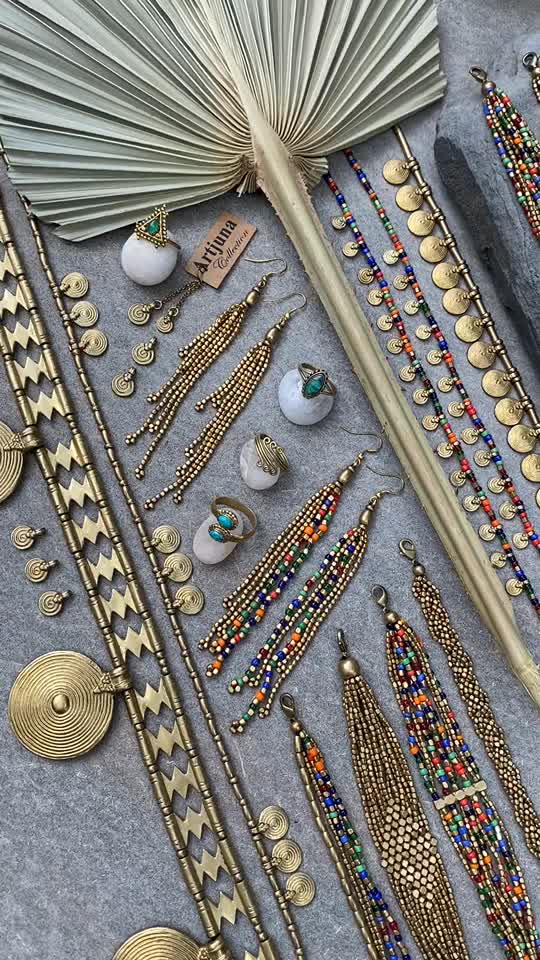 @Artjuna.collection