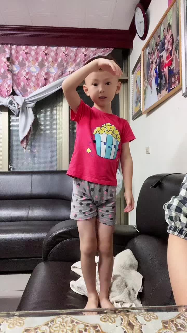 @傻傻不聰明