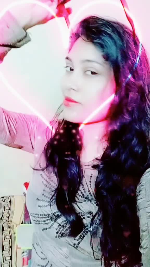 @😍Sanaa Singh⭐