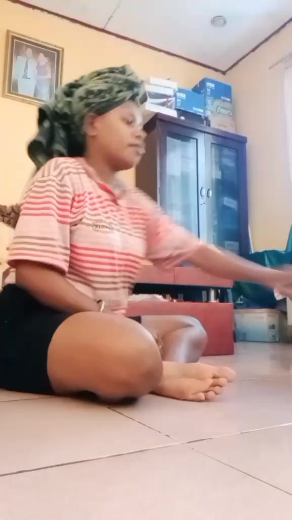 @Vhira