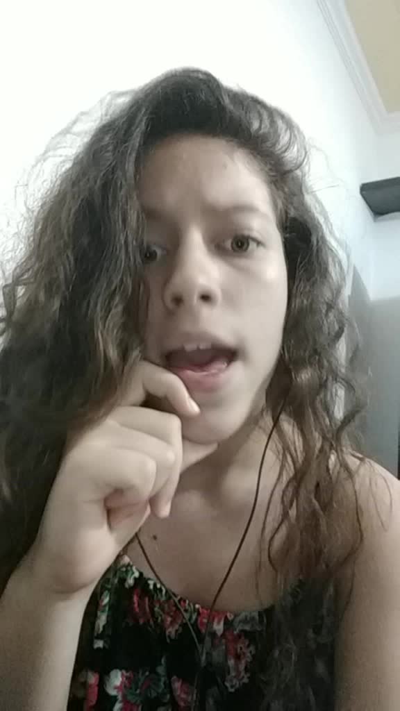 @marianacaravilela