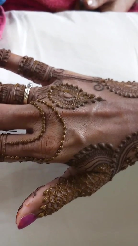 @Mehndi.by.Jigna