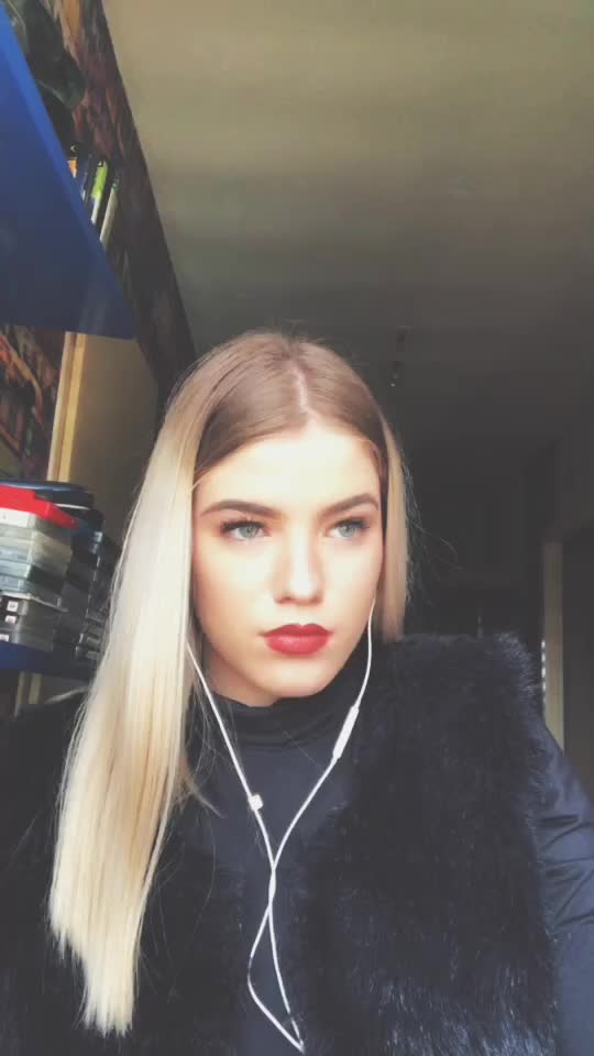 @𝙉𝙞̈𝙣’🍂