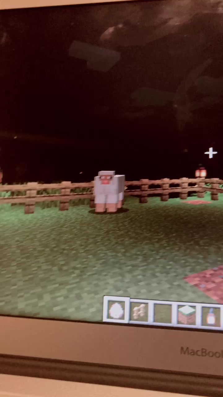 @Duck