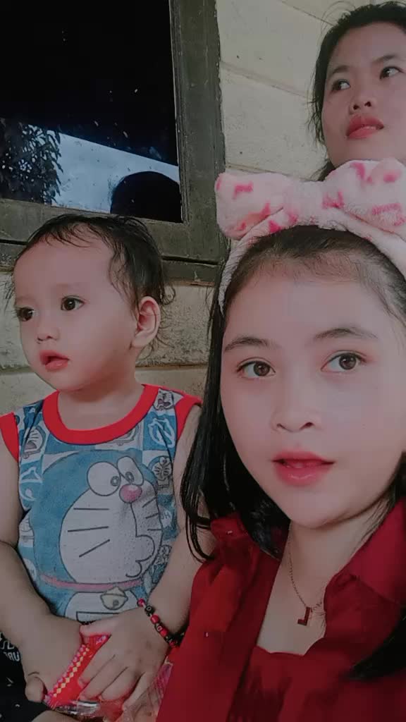 @Lyna Halawa03