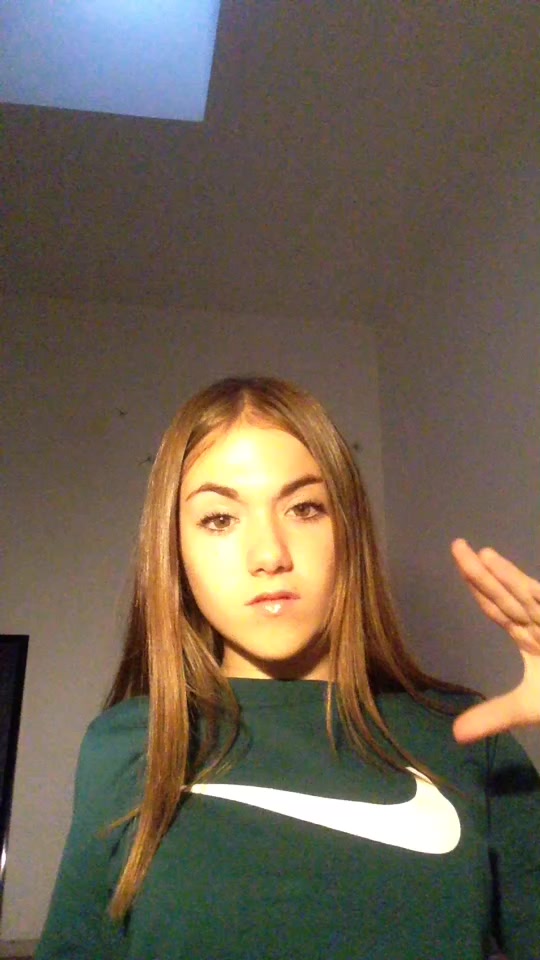 @lisaaa_13