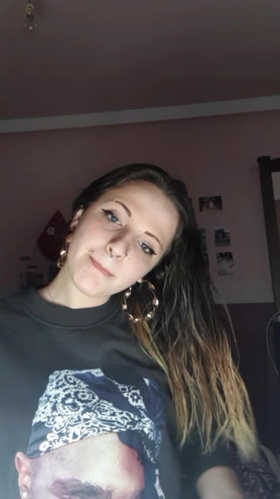 @🐍BABY GRIL🐍